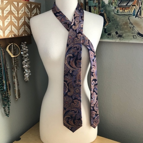 FIG DANIEL FIGUEFEDO Paisley Silk Necktie - Handmade in Italy - Picture 1 of 10